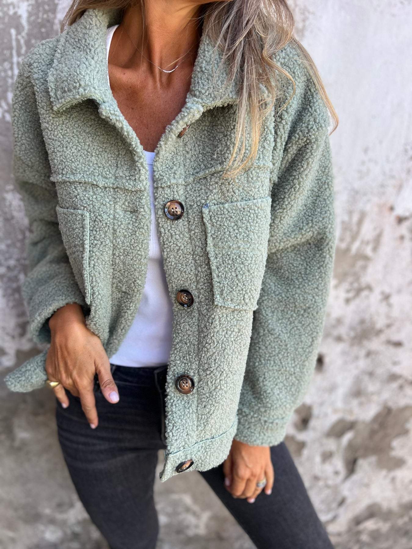 Veste en laine à col revers pour femmes - Emilia Lane