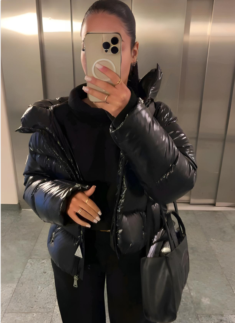 Piumino Oversize Trapuntato Lucido con Cappuccio da Donna